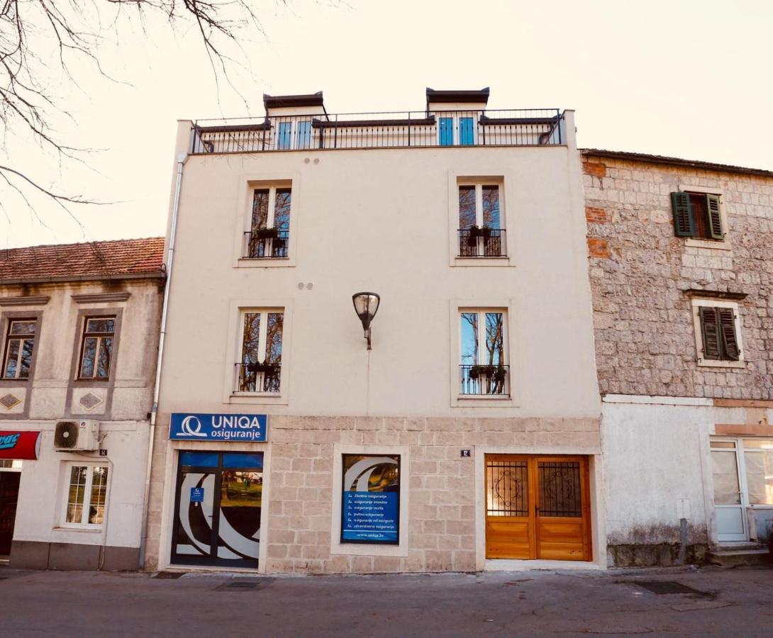 Marko&Luka Hotel Sinj Ngoại thất bức ảnh