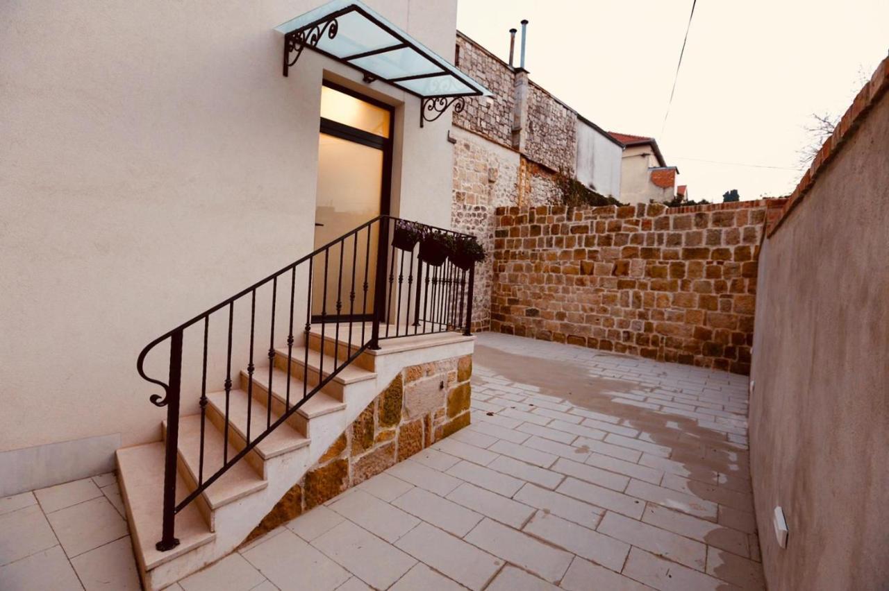 Marko&Luka Hotel Sinj Ngoại thất bức ảnh